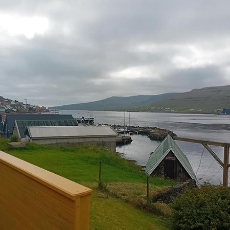 Det Lille Gule Hus Villa Trongisvágur Dış mekan fotoğraf